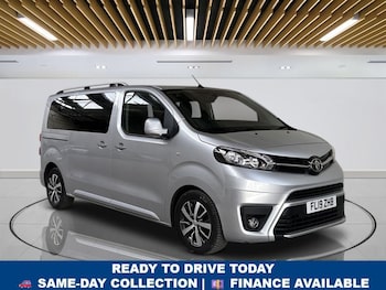 Used Toyota PROACE CITY Verso 2019 for sale - 79177922: Photo