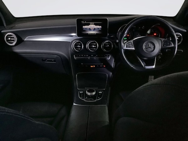 Used Mercedes-Benz GLC 2018 for sale - 76255927: Photo 3