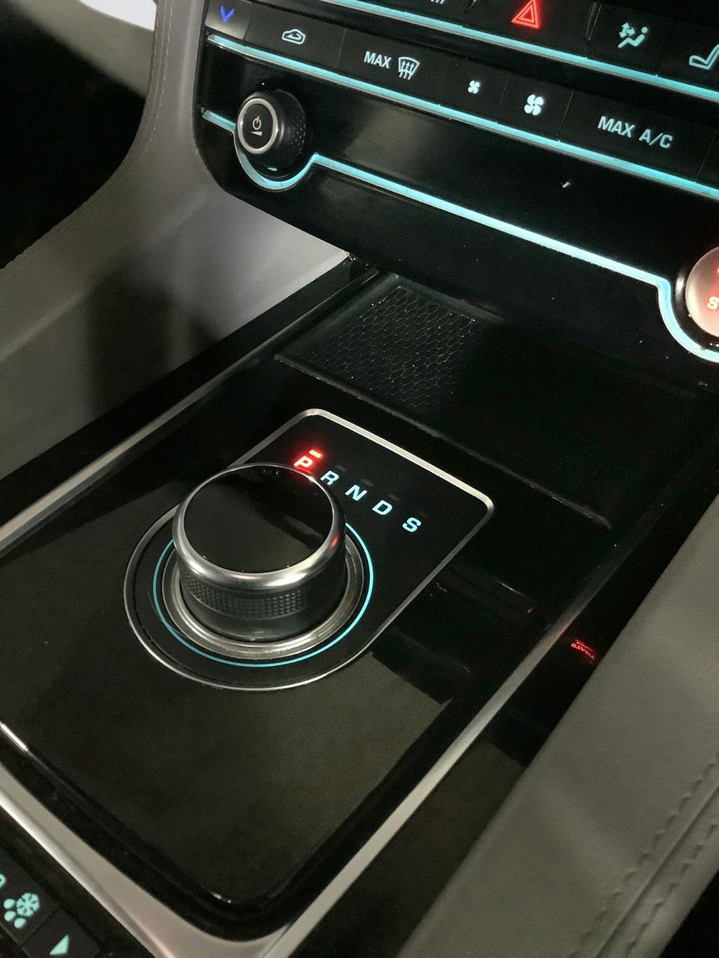 Used Jaguar F-Pace 2019 for sale - 76111875: Photo 25