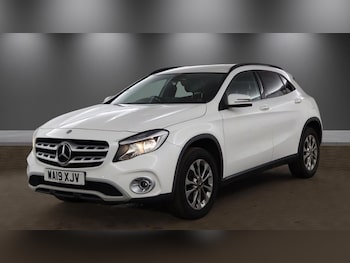 Used Mercedes-Benz GLA 2019 for sale - 79178048: Photo