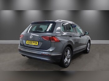 Used Volkswagen Tiguan 2019 for sale - 78444806: Photo