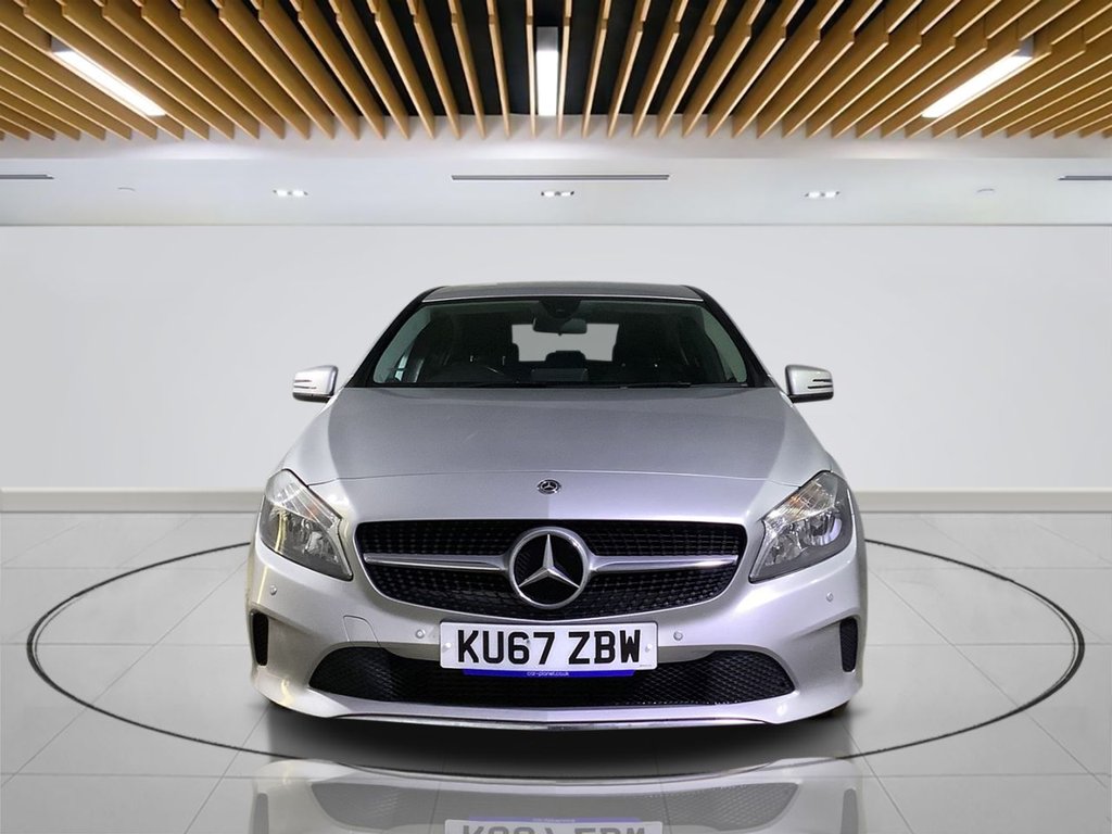 Used Mercedes-Benz A-Class 2018 for sale - 76356259: Photo 2