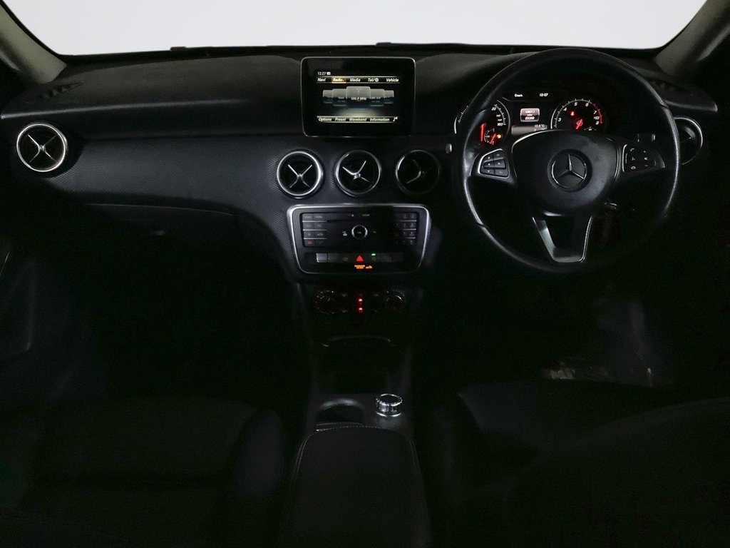 Used Mercedes-Benz A-Class 2018 for sale - 76356259: Photo 3