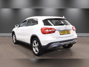 Used Mercedes-Benz GLA 2018 for sale - 79141731: Photo