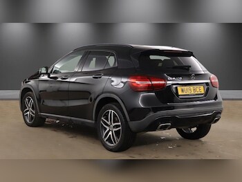 Used Mercedes-Benz GLA 2019 for sale - 78413702: Photo