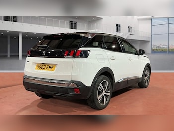 Used Peugeot 3008 2019 for sale - 76559239: Photo