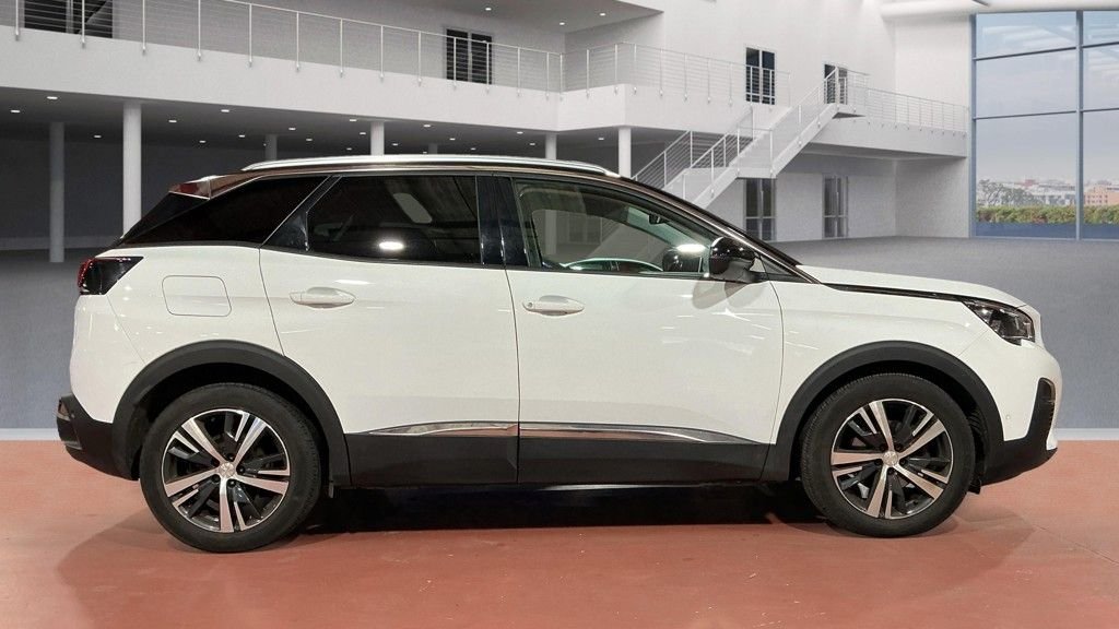 Used Peugeot 3008 2019 for sale - 76559239: Photo 5