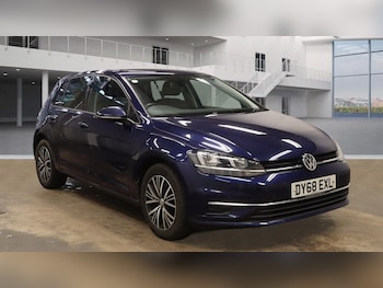 Used Volkswagen Golf 2018 for sale - 77520980: Photo