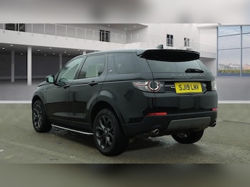 Used Land Rover Discovery Sport 2019 for sale - 76010474: Photo