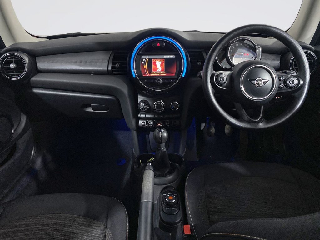 Used MINI Hatch 2020 for sale - 76632035: Photo 3