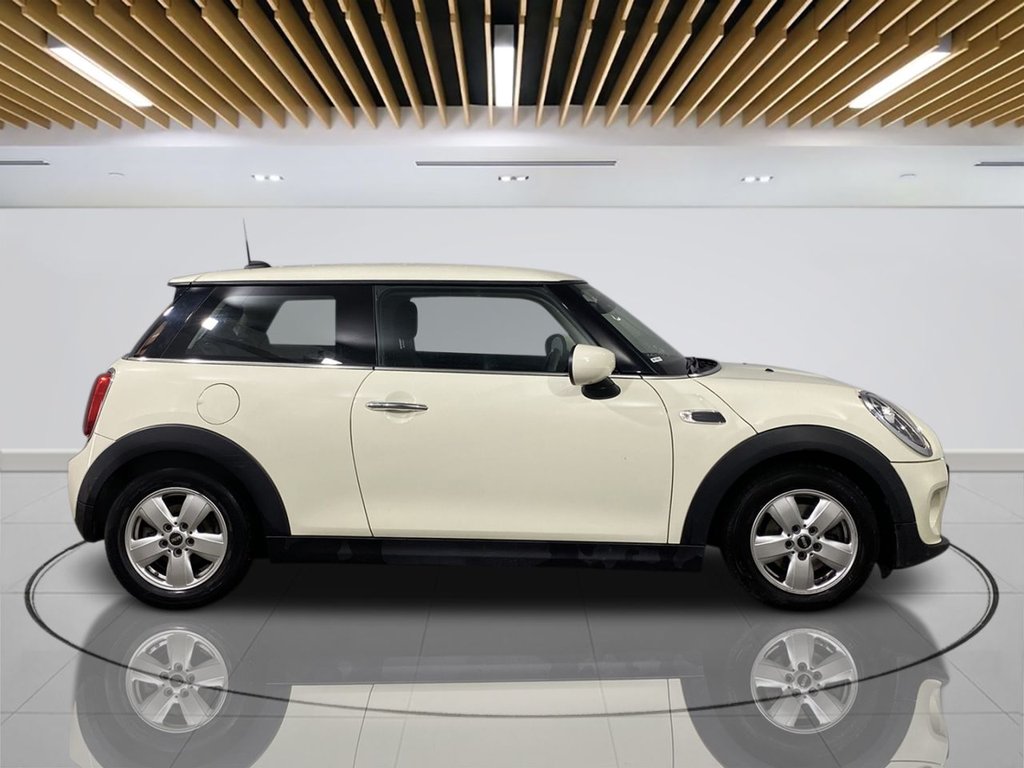 Used MINI Hatch 2020 for sale - 76632035: Photo 9