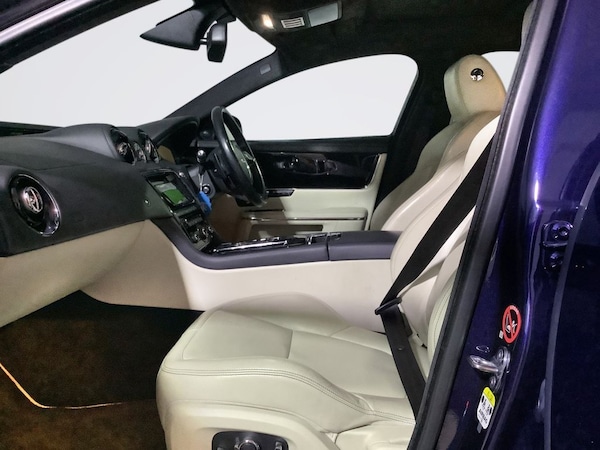 Used Jaguar XJ 2016 for sale - 76173202: Photo 12