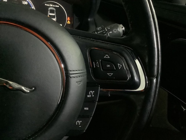 Used Jaguar XJ 2016 for sale - 76173202: Photo 19