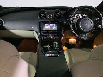 Used Jaguar XJ 2016 for sale - 76173202: Photo 3