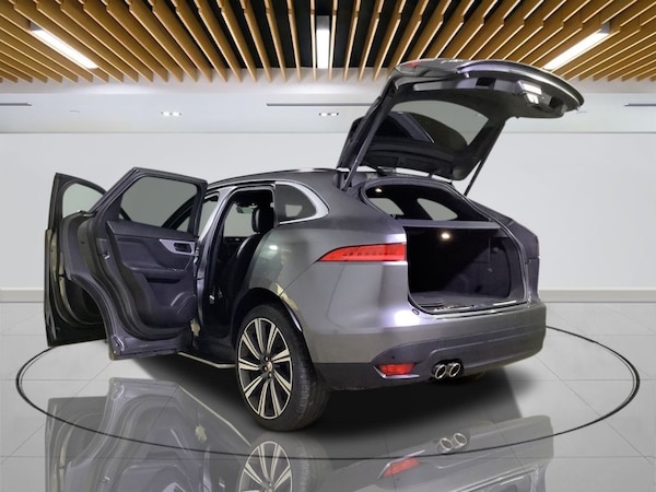 Used Jaguar F-Pace 2018 for sale - 76168518: Photo 10