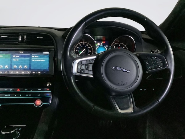 Used Jaguar F-Pace 2018 for sale - 76168518: Photo 15