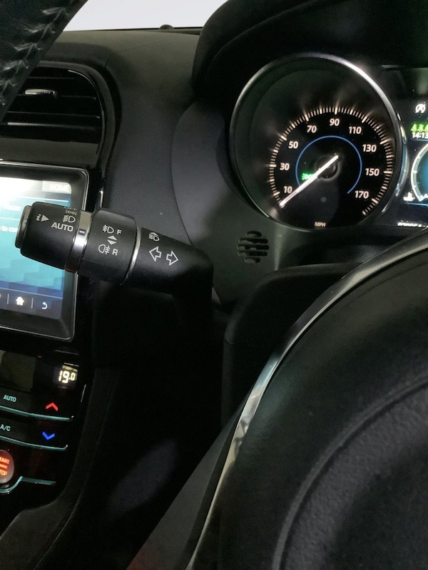 Used Jaguar F-Pace 2018 for sale - 76168518: Photo 20