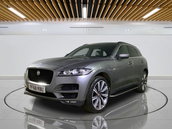 Used Jaguar F-Pace 2018 for sale - 76168518: Photo 4