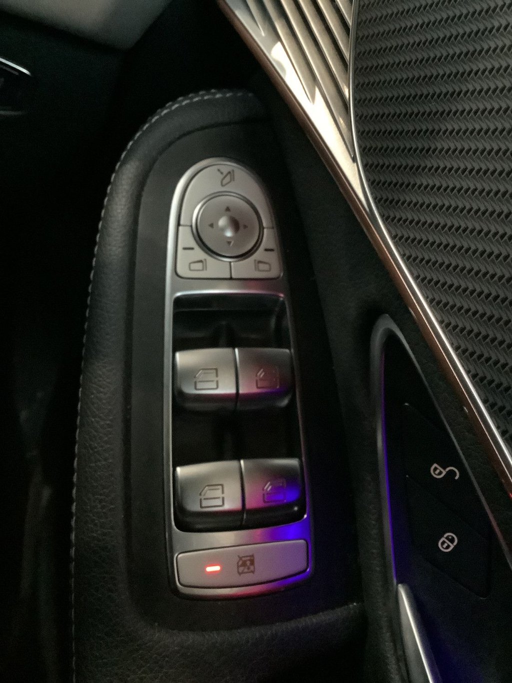 Used Mercedes-Benz EQC 2020 for sale - 77703813: Photo 24