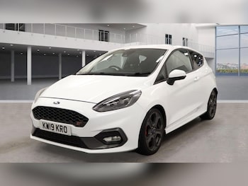 Used Ford Fiesta 2019 for sale - 76323184: Photo 2