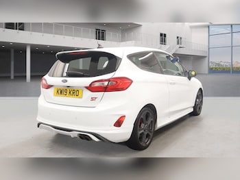 Used Ford Fiesta 2019 for sale - 76323184: Photo 4