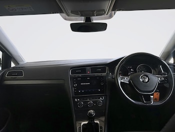 Used Volkswagen Golf 2020 for sale - 78828608: Photo