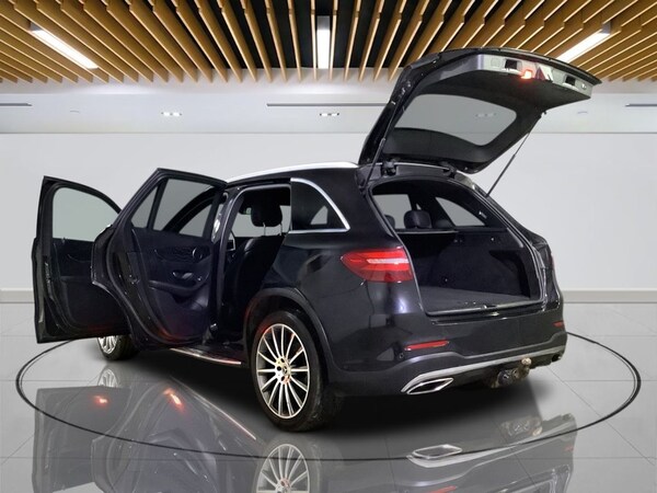 Used Mercedes-Benz GLC 2018 for sale - 76236227: Photo 8