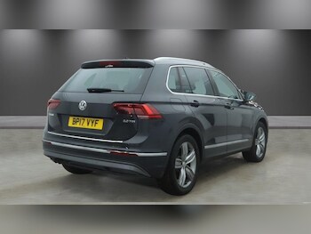 Used Volkswagen Tiguan 2017 for sale - 78256577: Photo