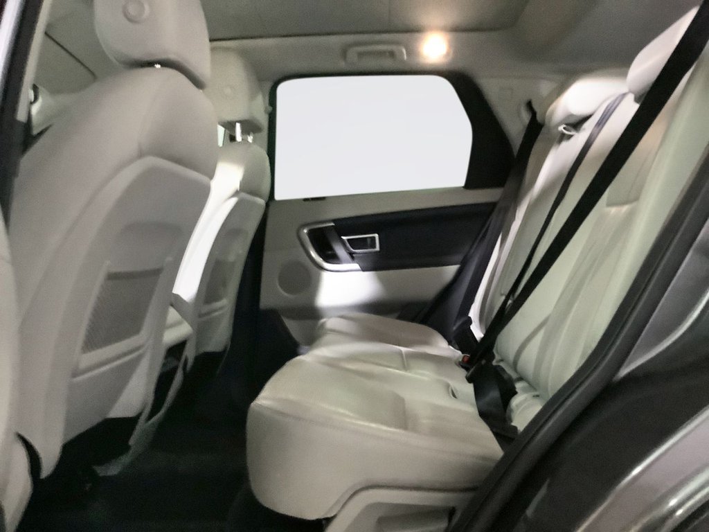 Used Land Rover Discovery Sport 2017 for sale - 76274067: Photo 13