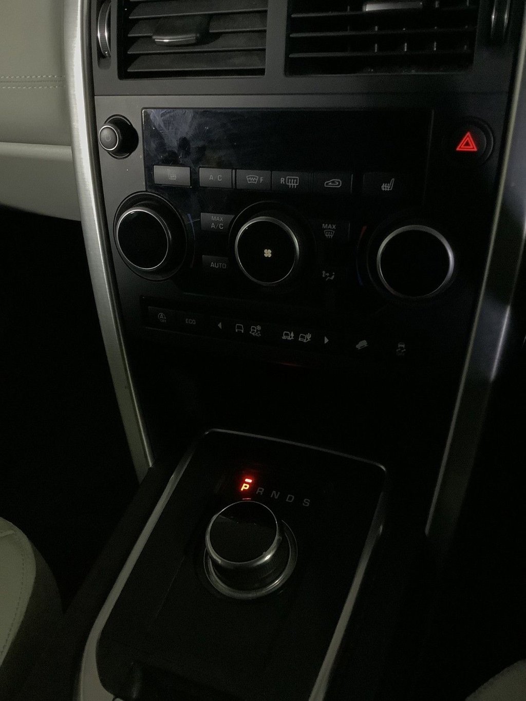 Used Land Rover Discovery Sport 2017 for sale - 76274067: Photo 27