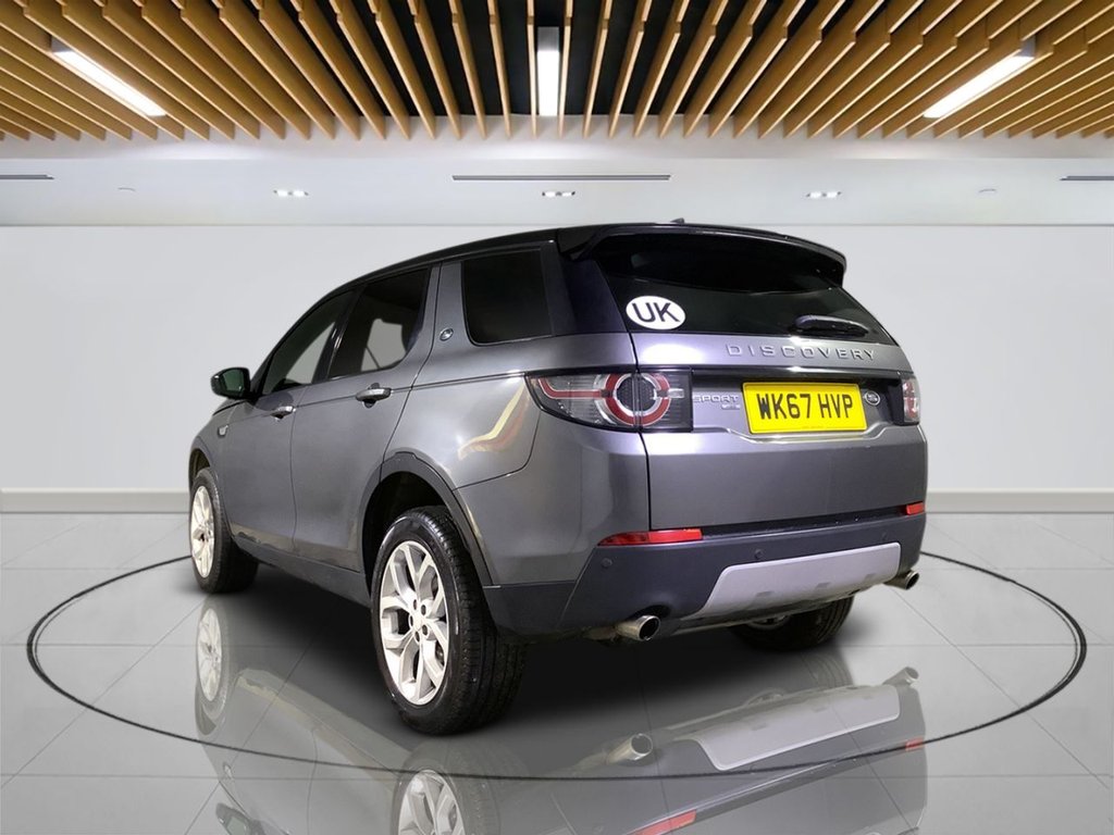 Used Land Rover Discovery Sport 2017 for sale - 76274067: Photo 6
