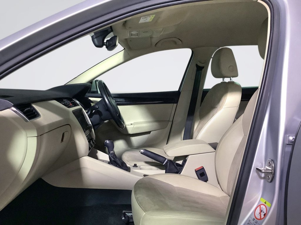 Used Skoda Octavia 2018 for sale - 76668167: Photo 10