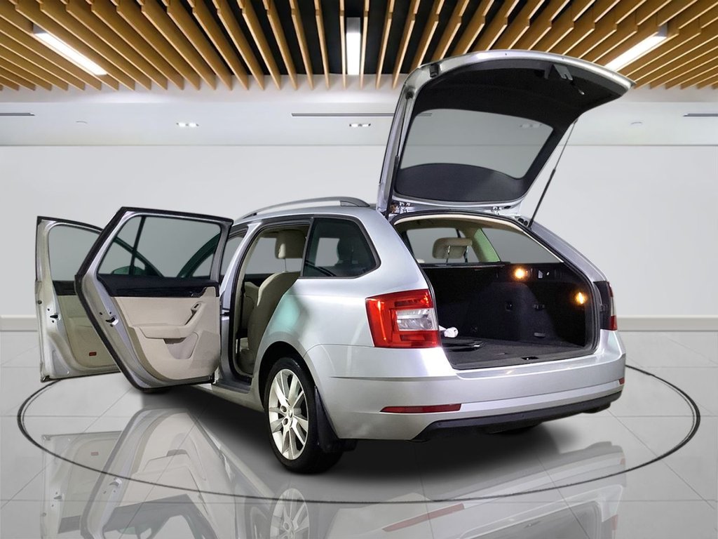 Used Skoda Octavia 2018 for sale - 76668167: Photo 8