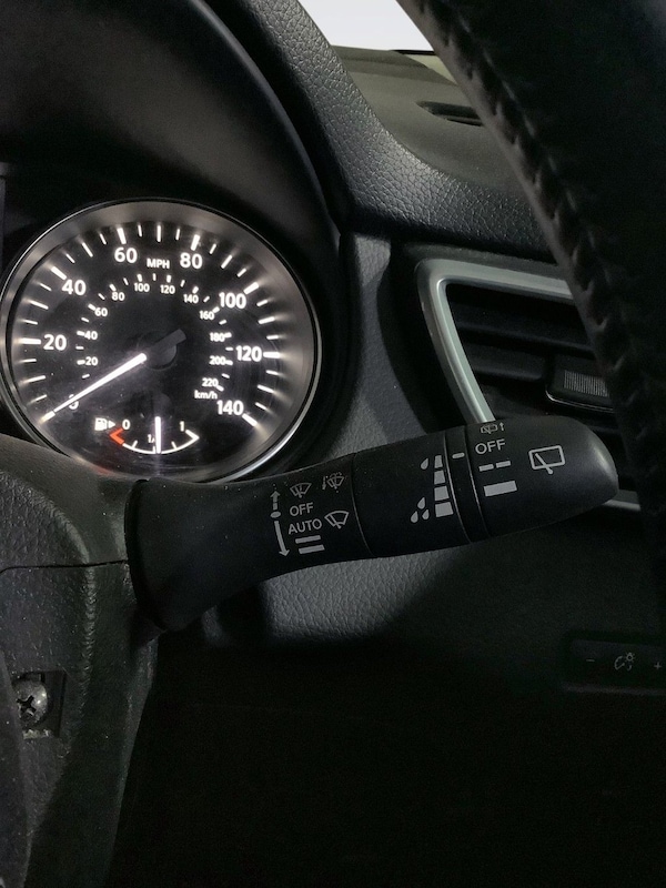 Used Nissan Qashqai 2018 for sale - 76147510: Photo 21