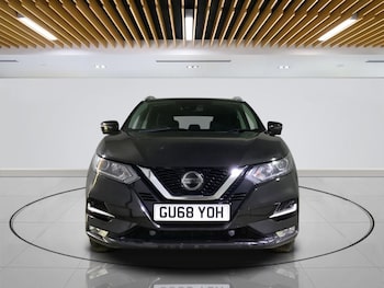 Used Nissan Qashqai 2018 for sale - 76147510: Photo 2