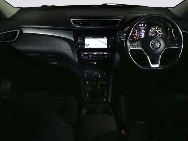 Used Nissan Qashqai 2018 for sale - 76147510: Photo 3