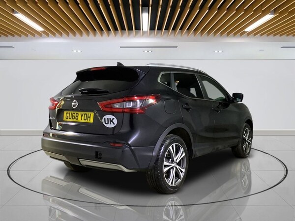 Used Nissan Qashqai 2018 for sale - 76147510: Photo 8