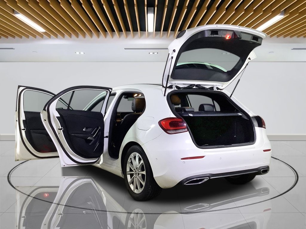 Used Mercedes-Benz A-Class 2018 for sale - 76535636: Photo 10