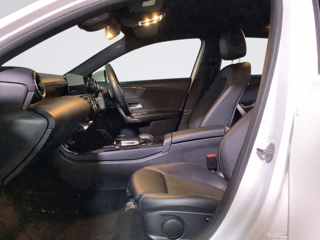 Used Mercedes-Benz A-Class 2018 for sale - 76535636: Photo 12