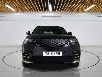 Used Land Rover Range Rover Velar 2019 for sale - 76018743: Photo 2