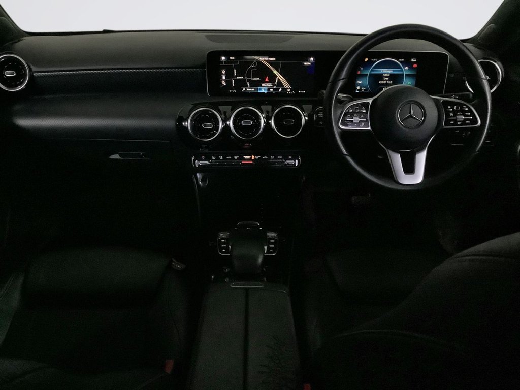 Used Mercedes-Benz A-Class 2018 for sale - 76631794: Photo 3