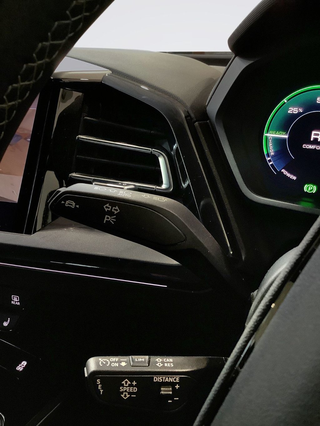 Used Audi Q4 e-tron 2023 for sale - 78008901: Photo 20