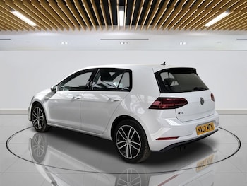 Used Volkswagen Golf 2017 for sale - 79409370: Photo