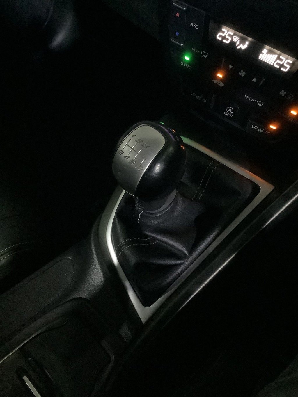 Used Honda Civic 2017 for sale - 76724352: Photo 24