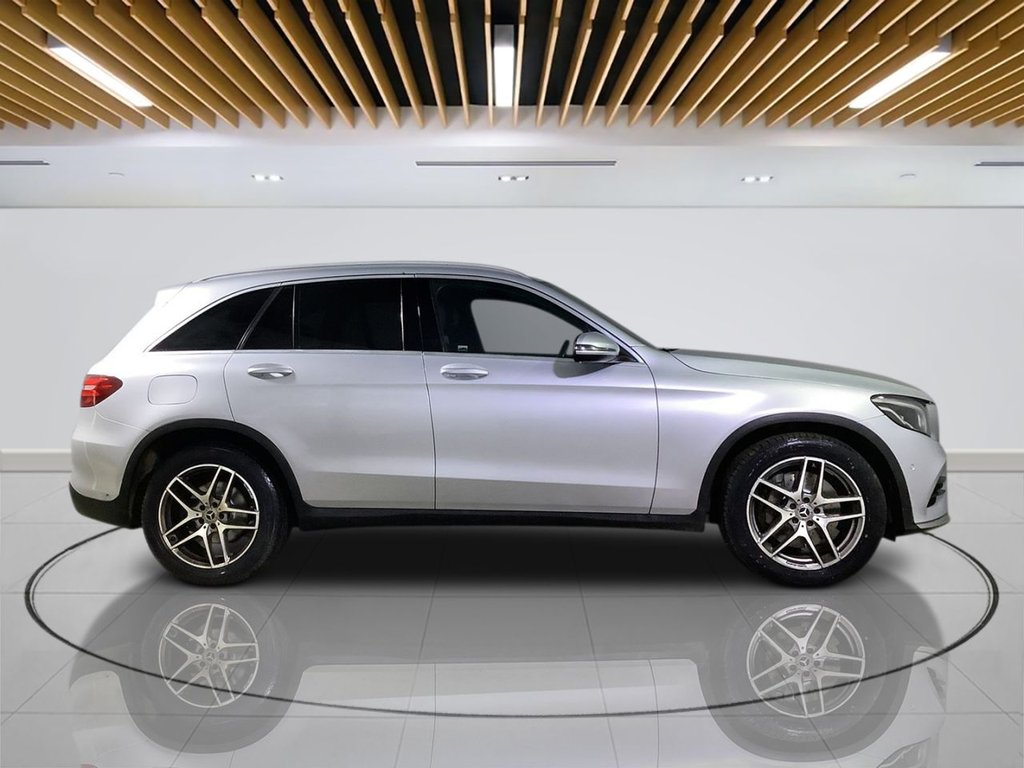 Used Mercedes-Benz GLC 2018 for sale - 76434423: Photo 10