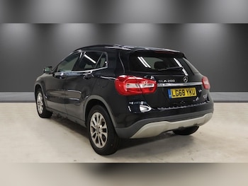 Used Mercedes-Benz GLA 2018 for sale - 78029860: Photo