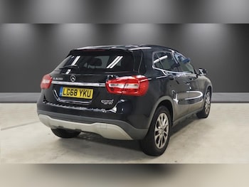 Used Mercedes-Benz GLA 2018 for sale - 78029860: Photo