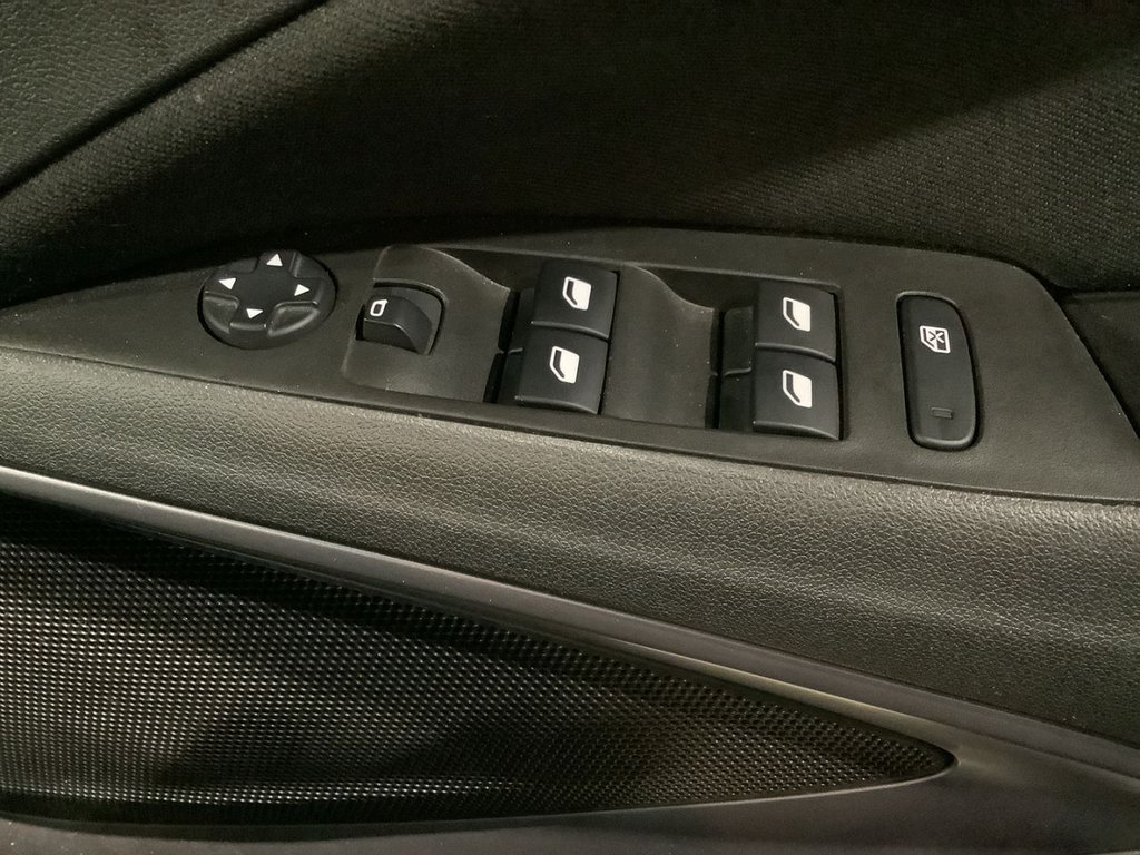 Used Vauxhall Crossland 2021 for sale - 77014237: Photo 25