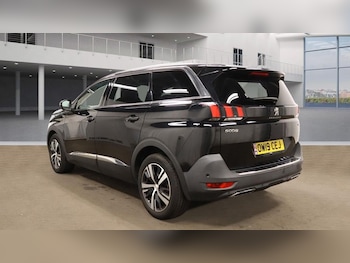 Used Peugeot 5008 2019 for sale - 76406391: Photo