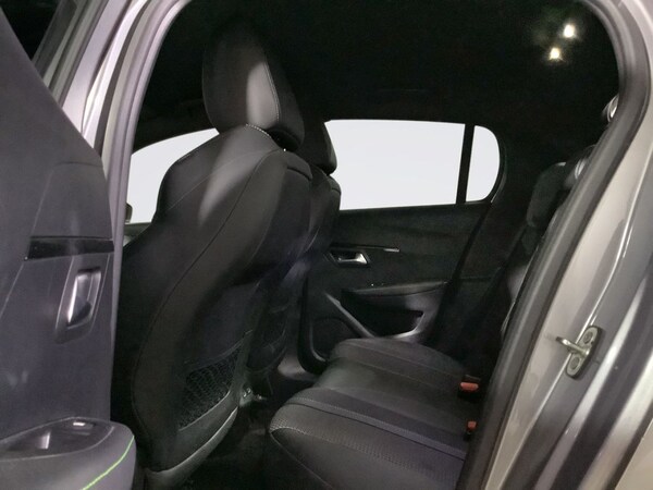 Used Peugeot 208 2023 for sale - 76098229: Photo 13